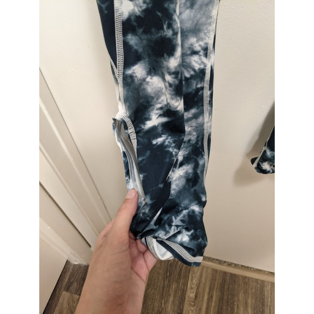 Fabletics Oasis High Rise Tie Dye Leggings Teal Turquoise Size Large - Picture 6 of 12